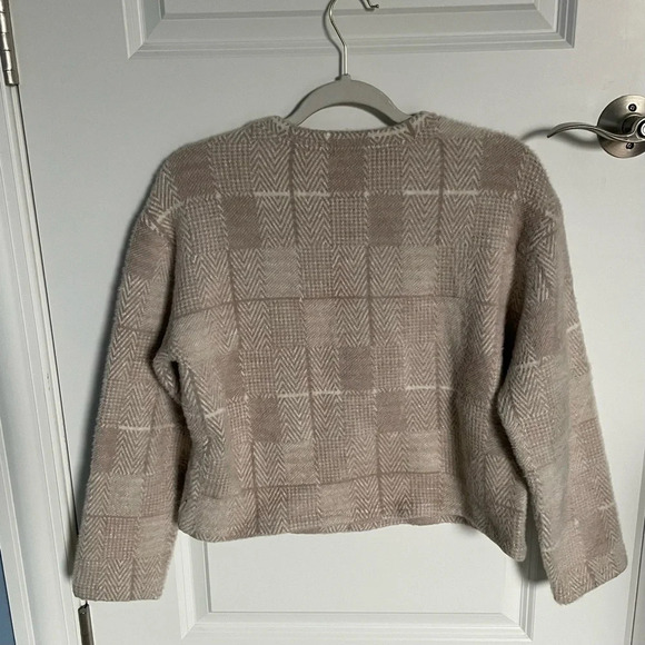 New! Greylin Plaid Soft Fuzzy Pullover Sweater Beige - 29118 - Picture 6 of 12